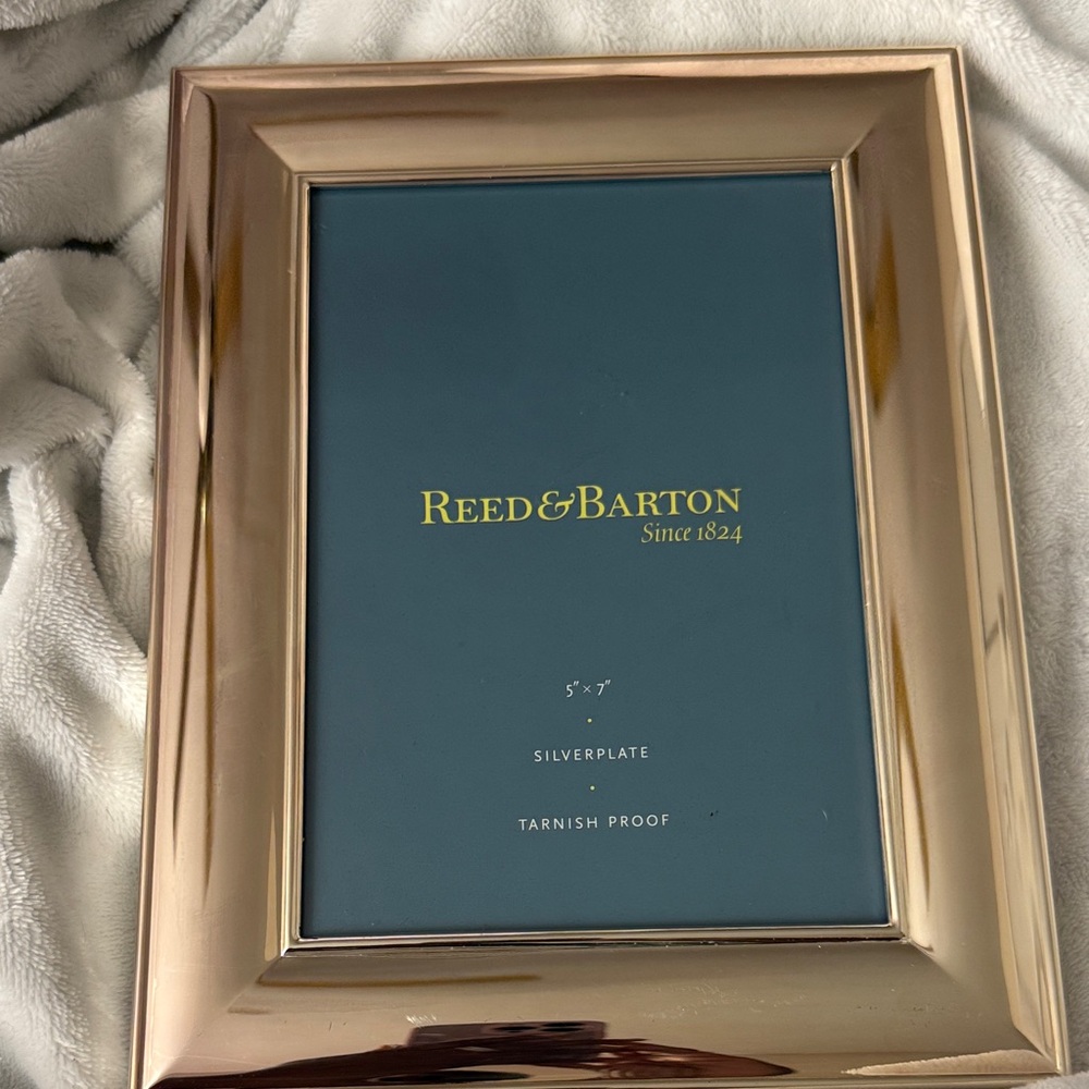 Reed & Barton Gold-Tone Photo Frame Silverplate Tarnish Proof